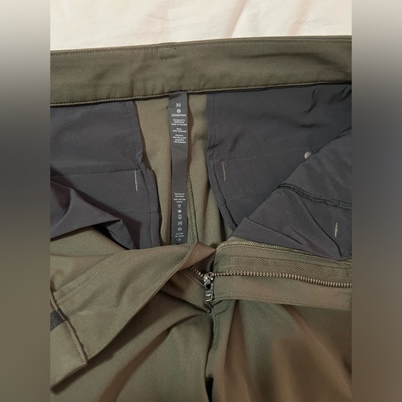 Men’s Lululemon ABC Skinny-Fit 5 Pocket Pants - Picture 5 of 5